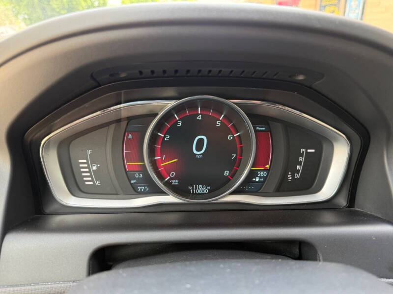 2015 Volvo XC60 T6 Premier Plus