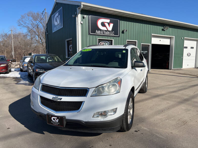 2009 Chevrolet Traverse for sale at CV Auto & Trucks in Waterloo IA