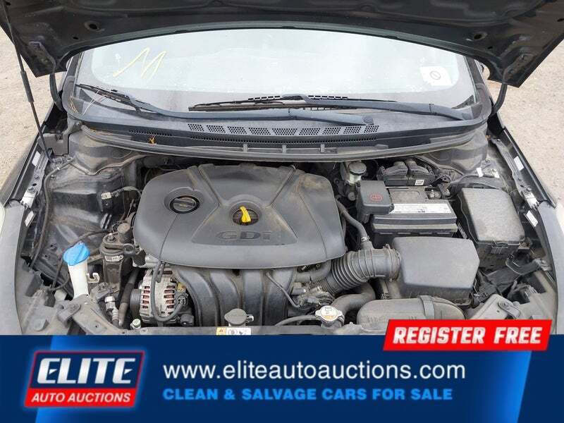 2017 Kia Forte5 LX