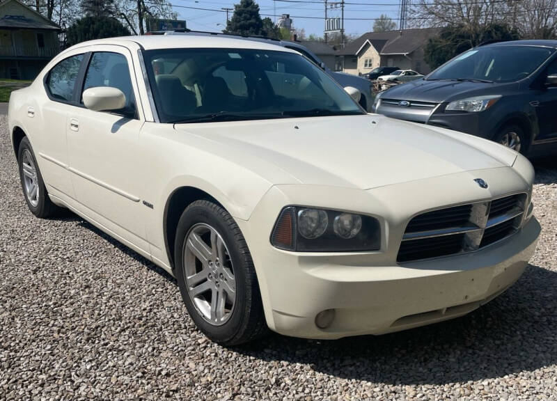 2006 Dodge Charger for sale at Urban Auto Sales in Newark OH