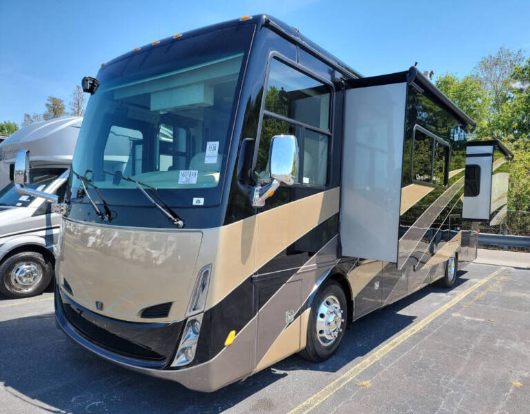 2020 Tiffin Allegro Breeze