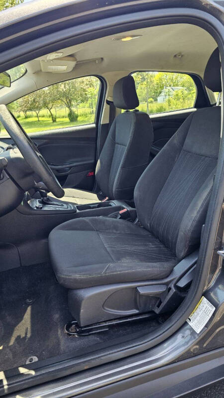 2016 Ford Focus S