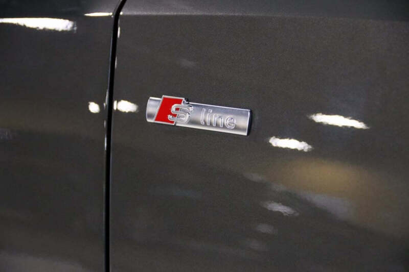 2021 Audi Q3 quattro S line Prem Plus 45 TFSI