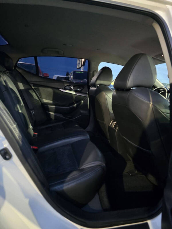 2016 Nissan Maxima 3.5 SR