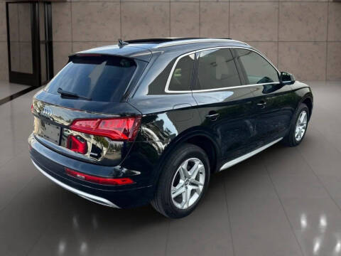 2019 Audi Q5 quattro Premium 45 TFSI
