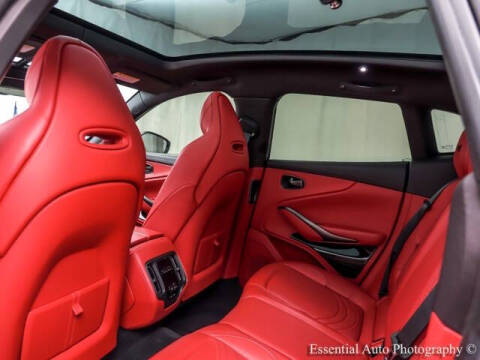 2022 Aston Martin DBX