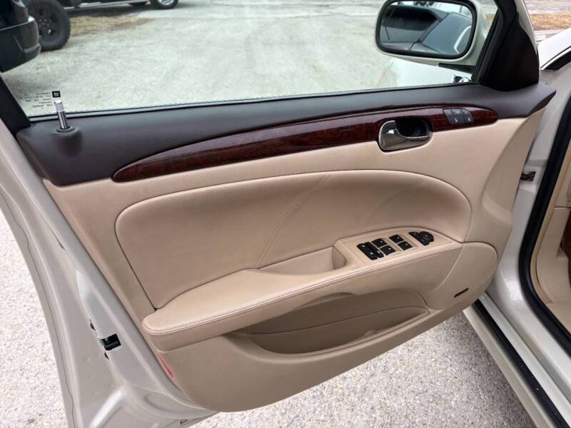 2011 Buick Lucerne CXL Premium