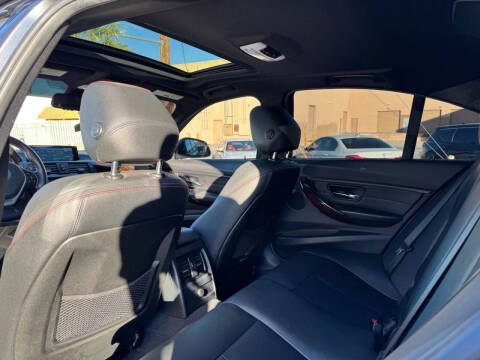 2015 BMW 3 Series 328i