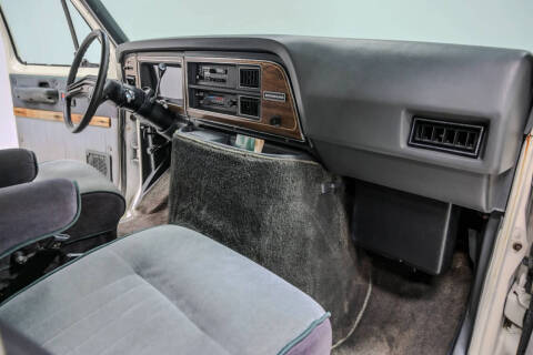 1990 Ford E-Series E-150
