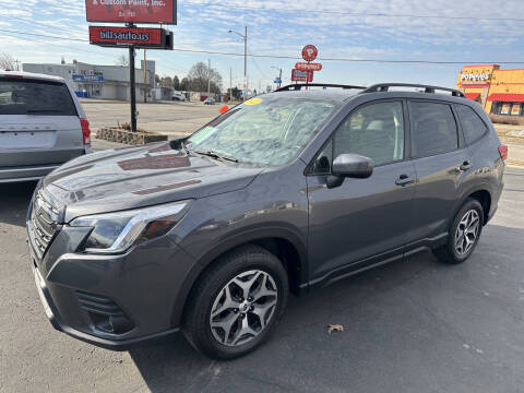 2022 Subaru Forester for sale at BILL'S AUTO SALES in Manitowoc WI