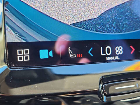 2023 Volvo XC60 B5 Core