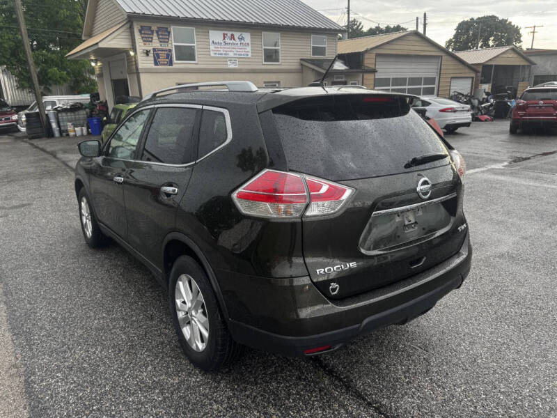 2016 Nissan Rogue SV