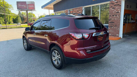 2017 Chevrolet Traverse LT