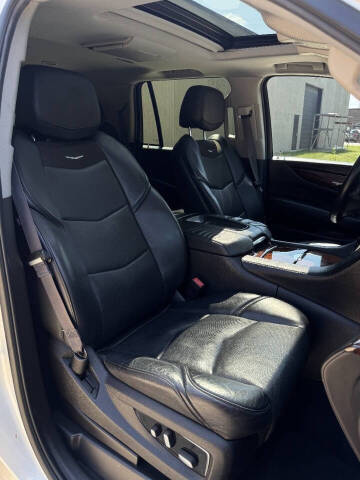 2015 Cadillac Escalade Premium