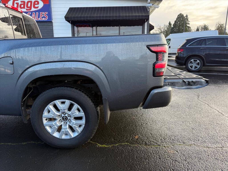 2022 Nissan Frontier SV