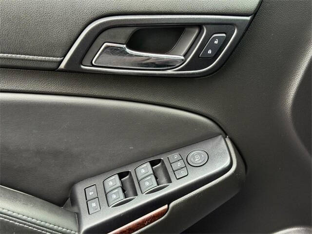 2017 GMC Yukon XL SLT