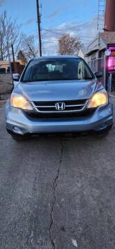 2011 Honda CR-V for sale at Queen Auto Sales in Denver CO