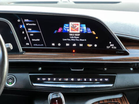 2022 Cadillac Escalade ESV Luxury