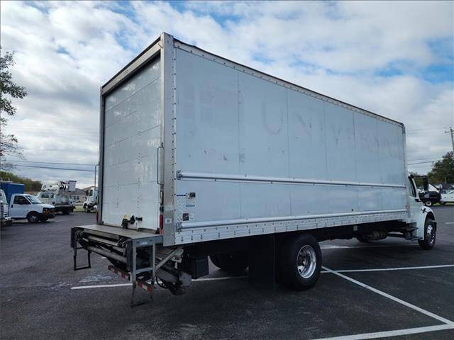 2018 Freightliner M2 106