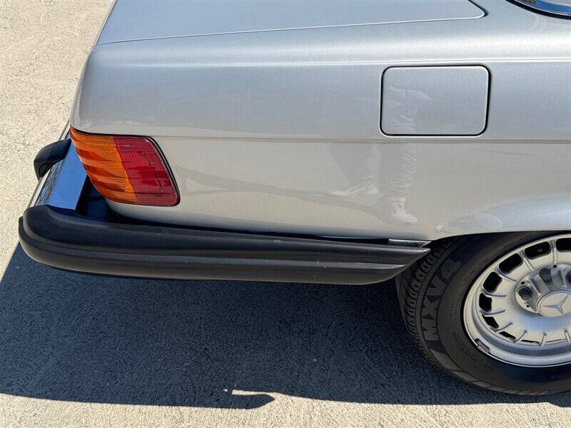 1984 Mercedes-Benz 380-Class 380 SL