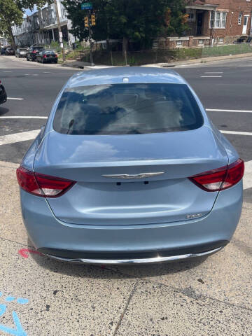2015 Chrysler 200 Limited