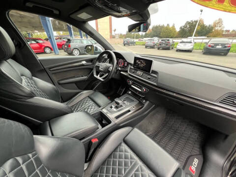 2018 Audi SQ5 3.0T quattro Premium Plus