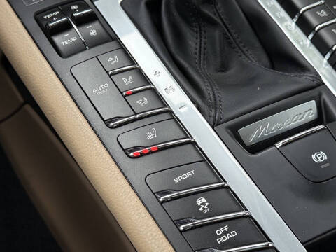 2021 Porsche Macan S