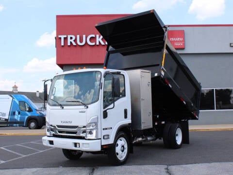 2025 Isuzu NRR for sale at Trucksmart Isuzu in Morrisville PA