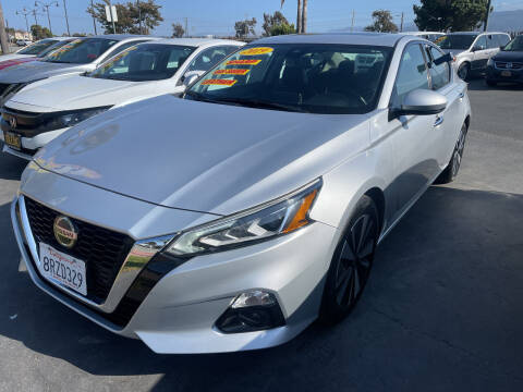 2019 Nissan Altima for sale at Soledad Auto Sales in Soledad CA