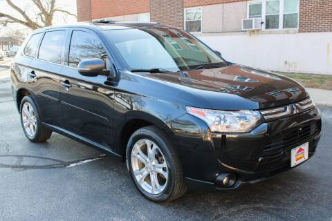 2014 Mitsubishi Outlander for sale at Auto House Superstore in Terre Haute IN