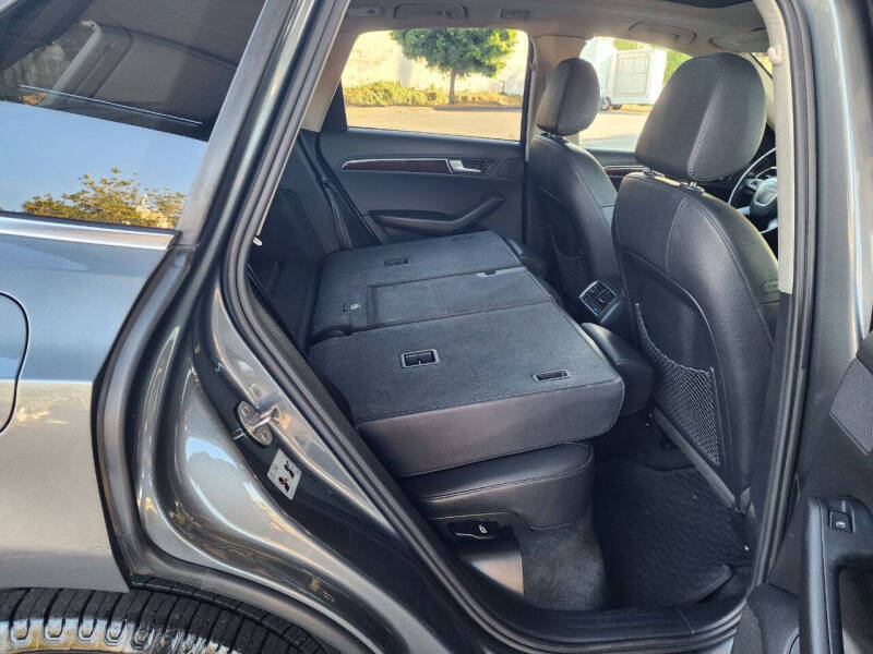 2012 Audi Q5 2.0T quattro Premium Plus
