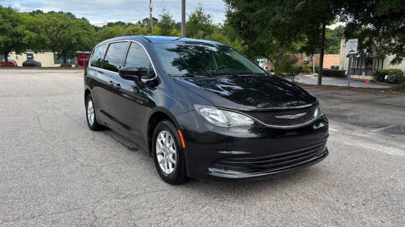 2017 Chrysler Pacifica Touring