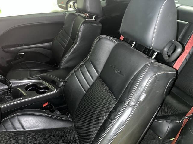 2015 Dodge Challenger SRT Hellcat