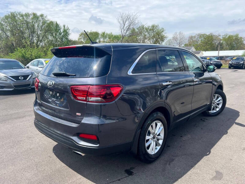 2019 Kia Sorento LX