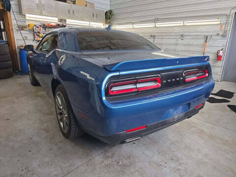 2021 Dodge Challenger SXT