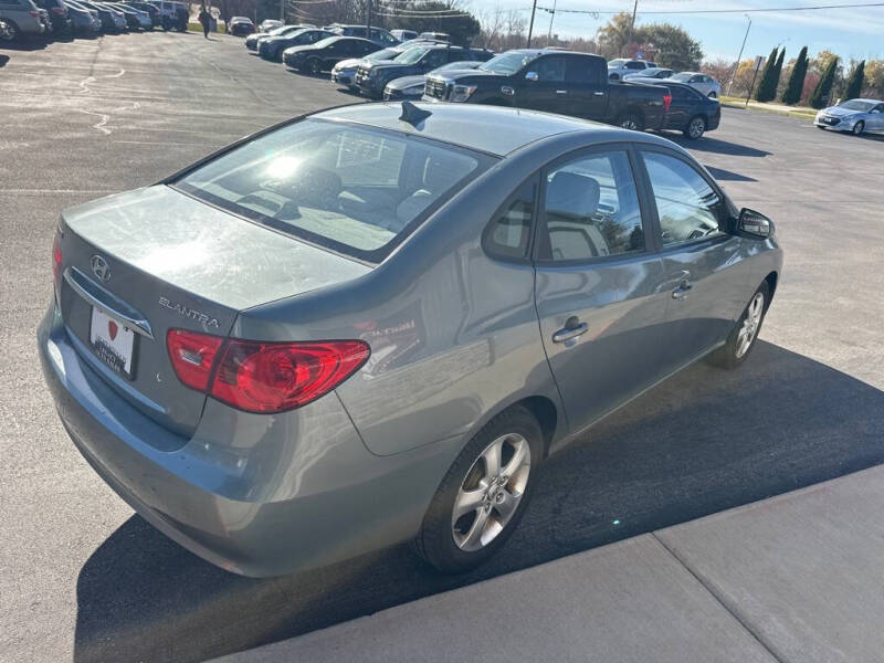 2010 Hyundai Elantra Blue