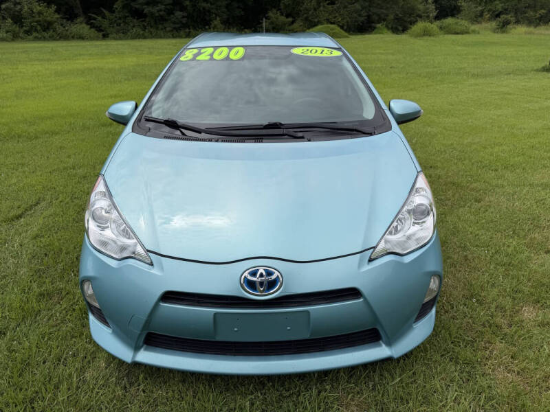 2013 Toyota Prius c Three