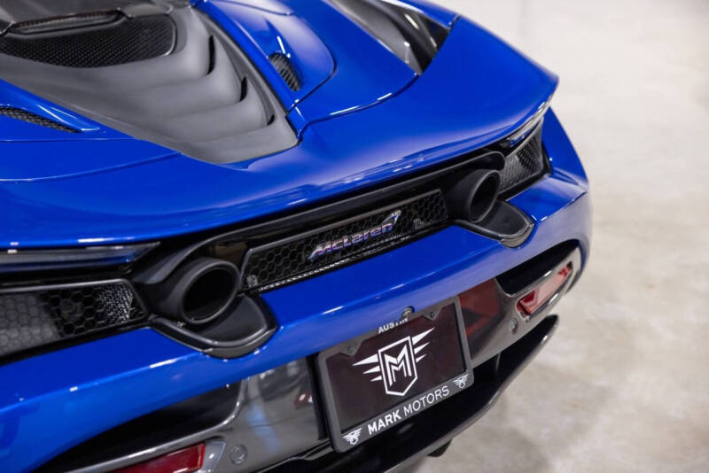 2022 McLaren 720S Spider