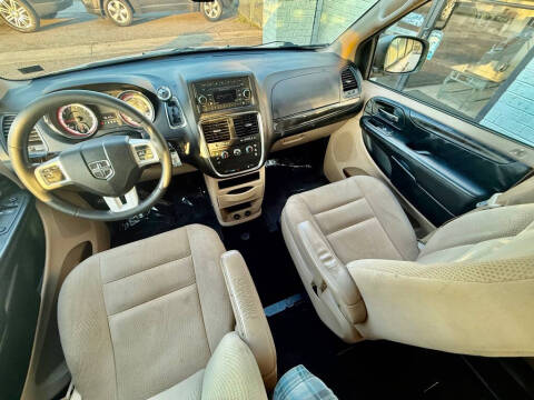 2016 Dodge Grand Caravan American Value Package