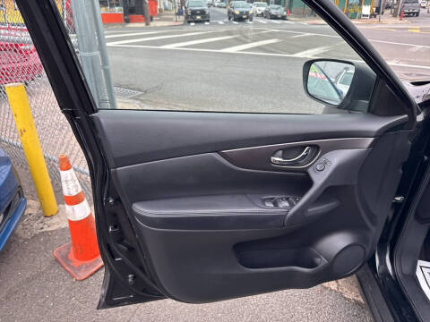 2014 Nissan Rogue SV