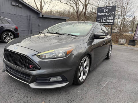 2017 Ford Focus ST
