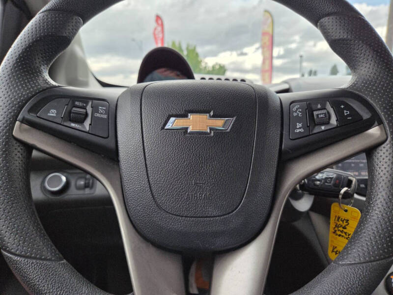 2016 Chevrolet Sonic LT Auto