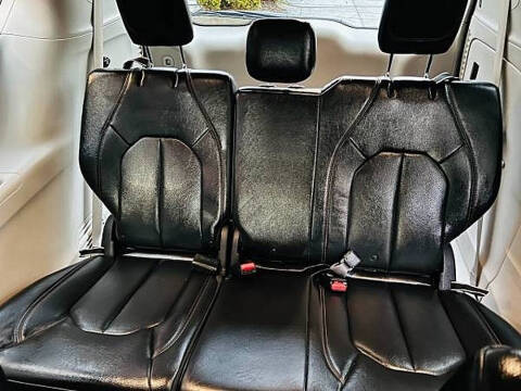 2020 Chrysler Pacifica Touring L 35th Anniversary