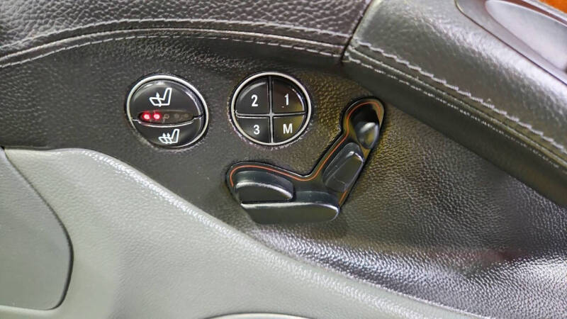 2005 Mercedes-Benz SL-Class SL 500