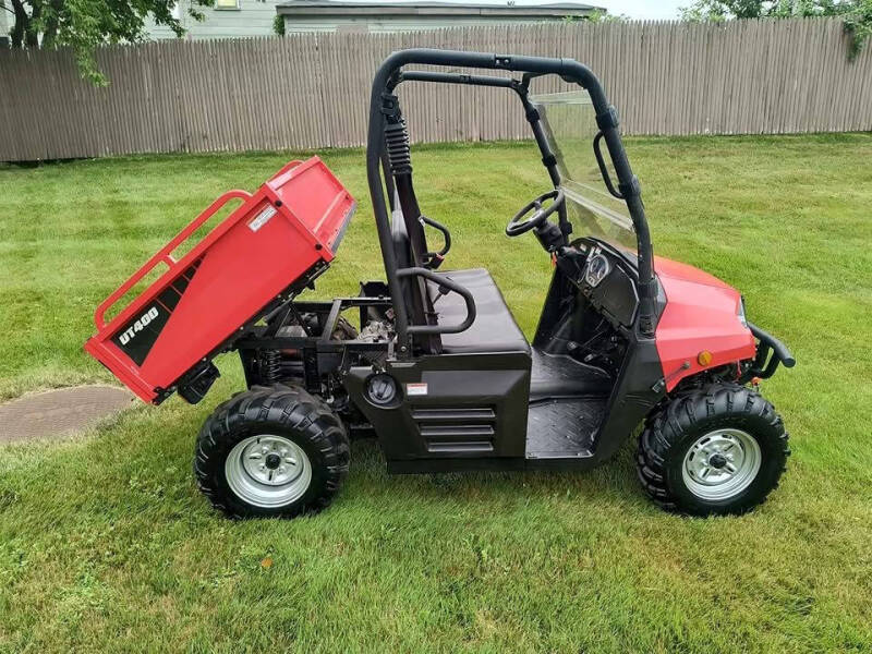 2021 Coleman UT400