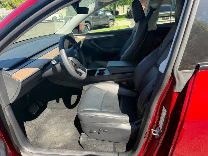 2024 Tesla Model Y Long Range