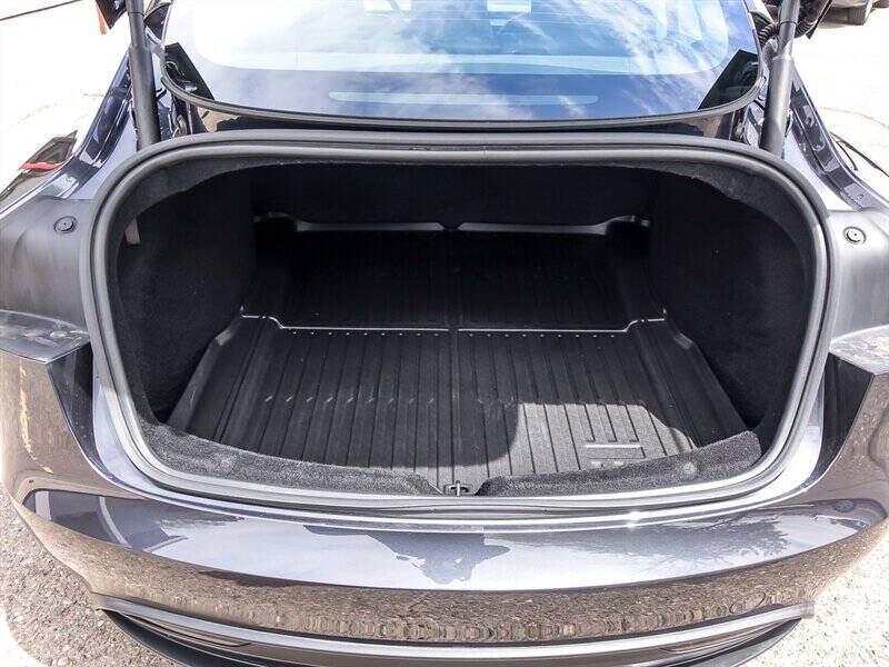 2024 Tesla Model 3 Long Range