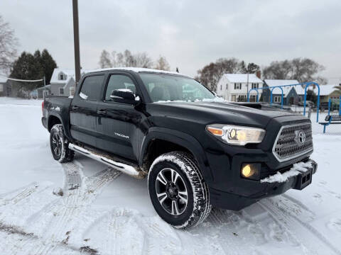 2017 Toyota Tacoma SR V6