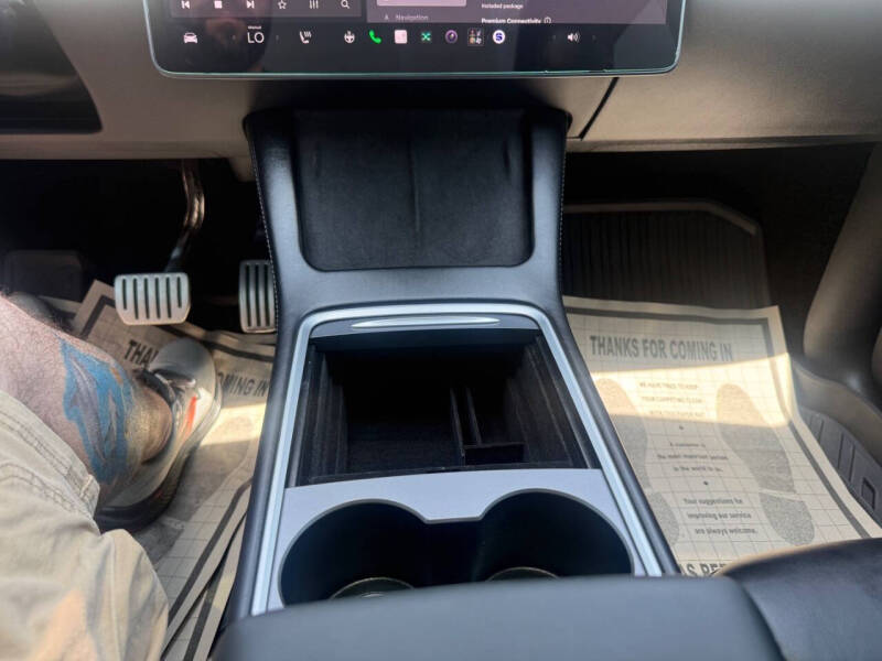 2023 Tesla Model Y Performance