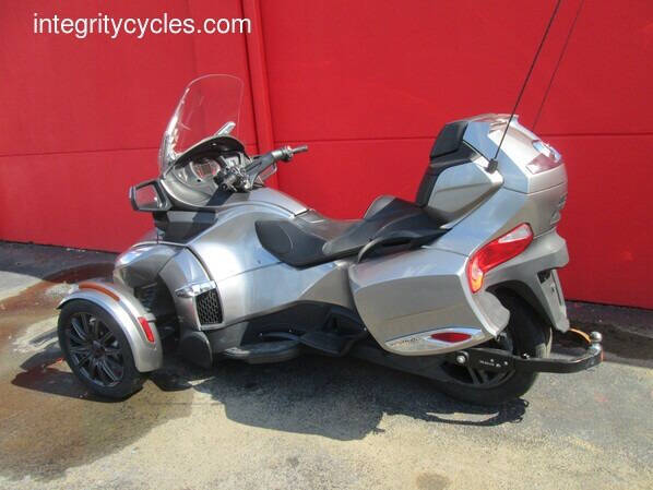 2013 Can-Am Spyder® RT-S